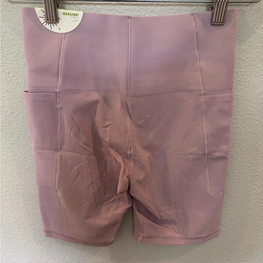 OFFLINE by Aerie real me xtra bike short 7” inseam small lilac color